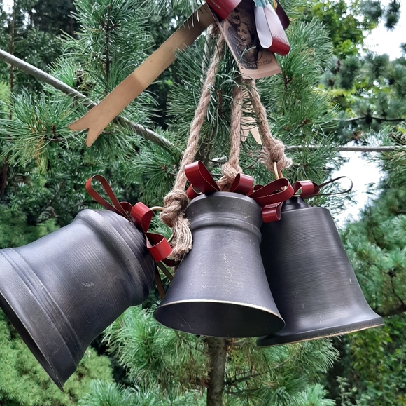 **Old World Galvanized Christmas Bells With Bows Decorative Accents - Picture 6 of 14